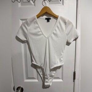 PrettyLittleThing White Short Sleeve Bodysuit